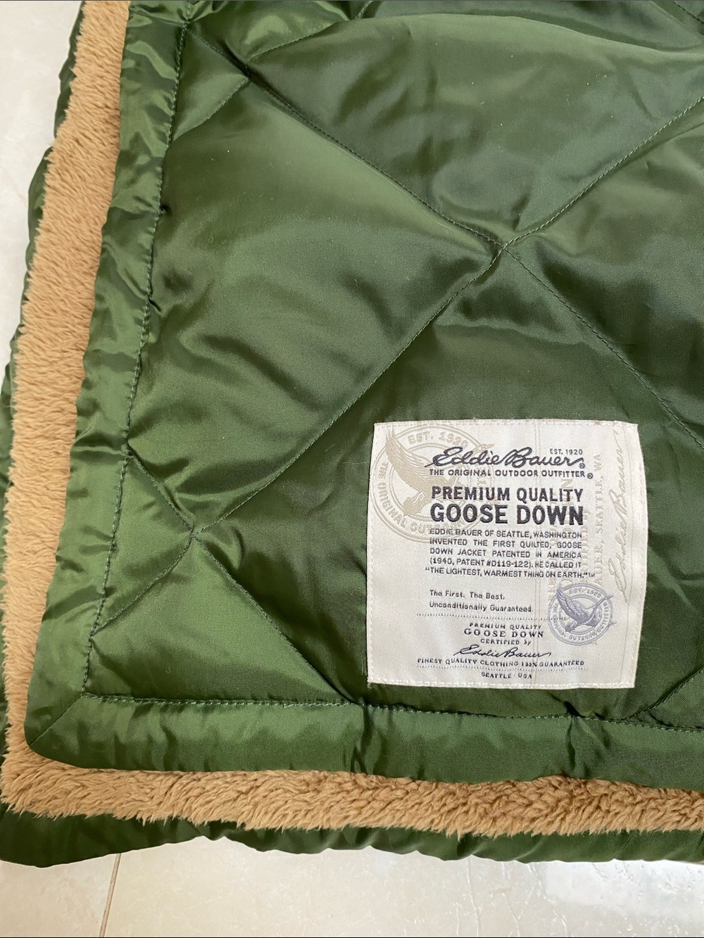 Eddie Bauer Goose Down Quilted Packable Travel Camping Blanket Throw 52 X 60”